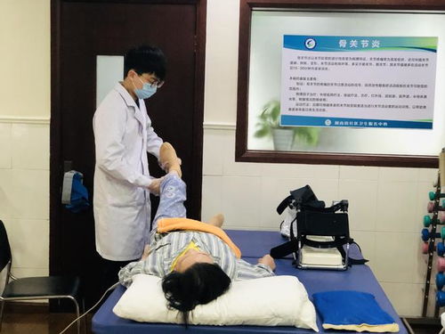 寶山區(qū)實(shí)現(xiàn)社區(qū)康復(fù)中心功能全覆蓋，社區(qū)門(mén)診康復(fù)服務(wù)人次凈增長(zhǎng)130%